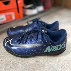 Nike Indoor Soccer Shoes